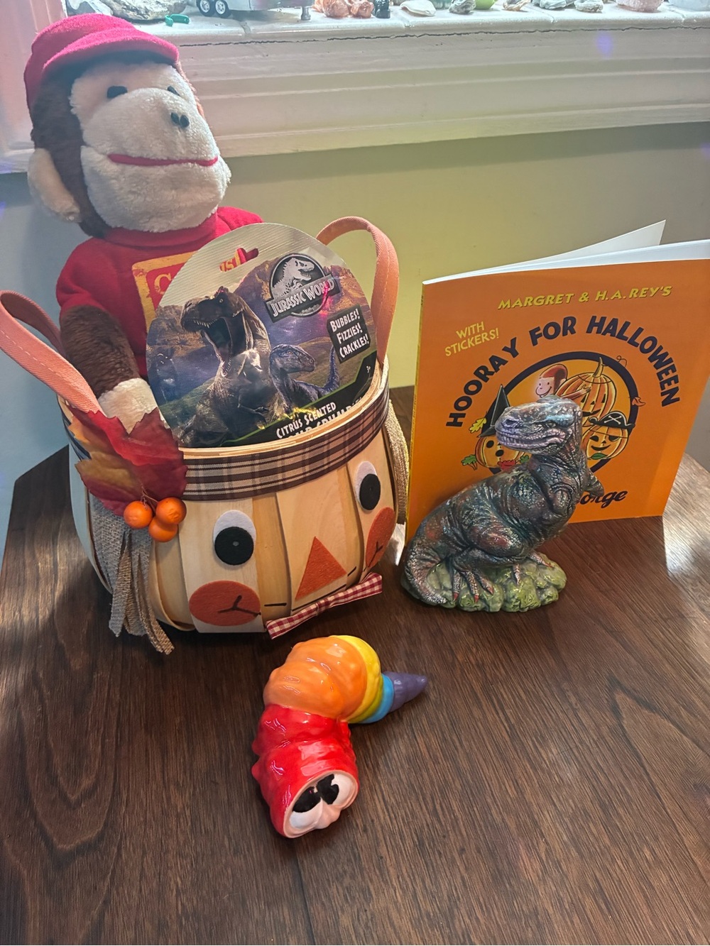 Curious George Halloween Set - Simon The Bookworm Reads